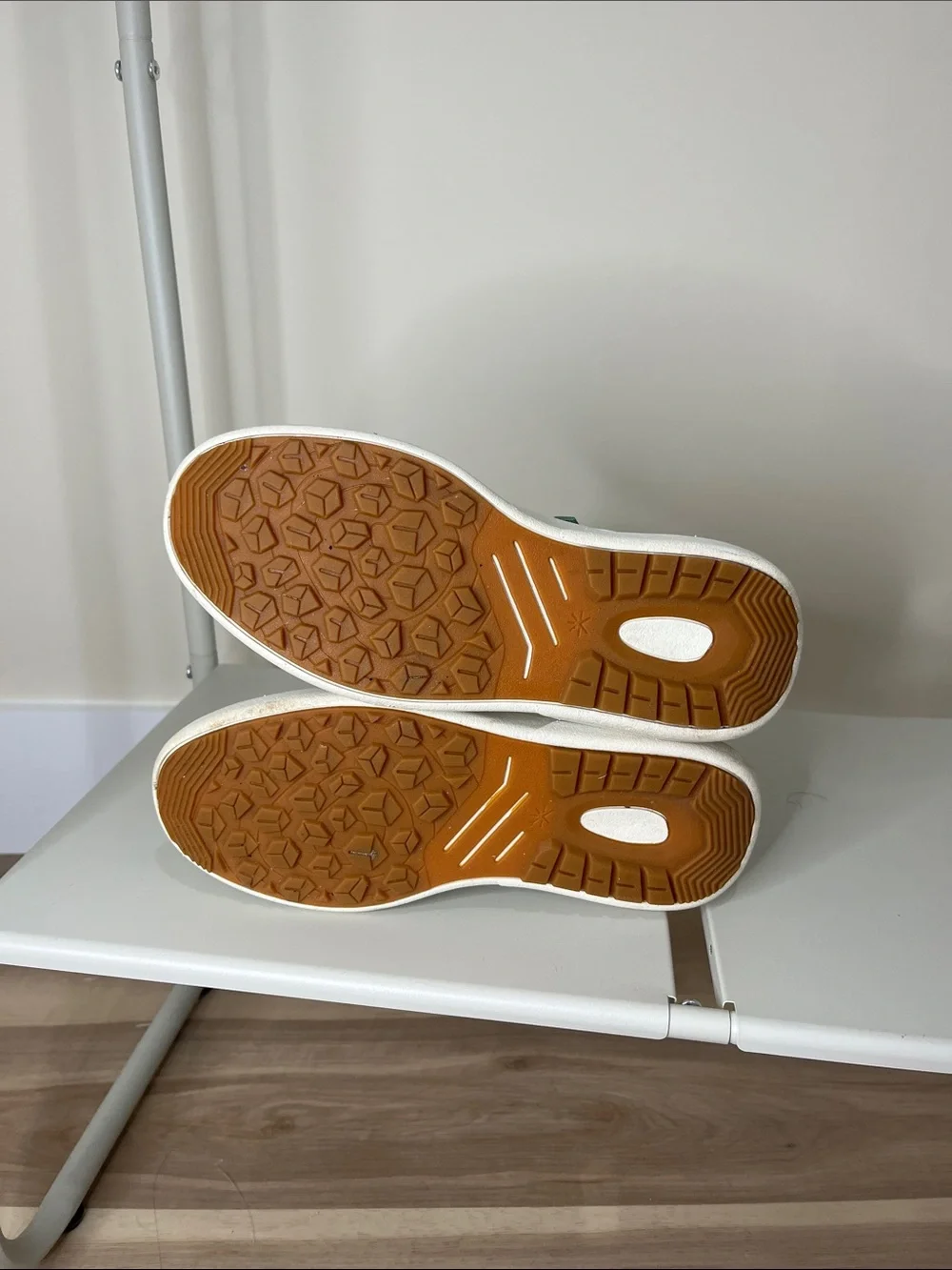 Tropicfeel White Sneakers with Green Heel Accents